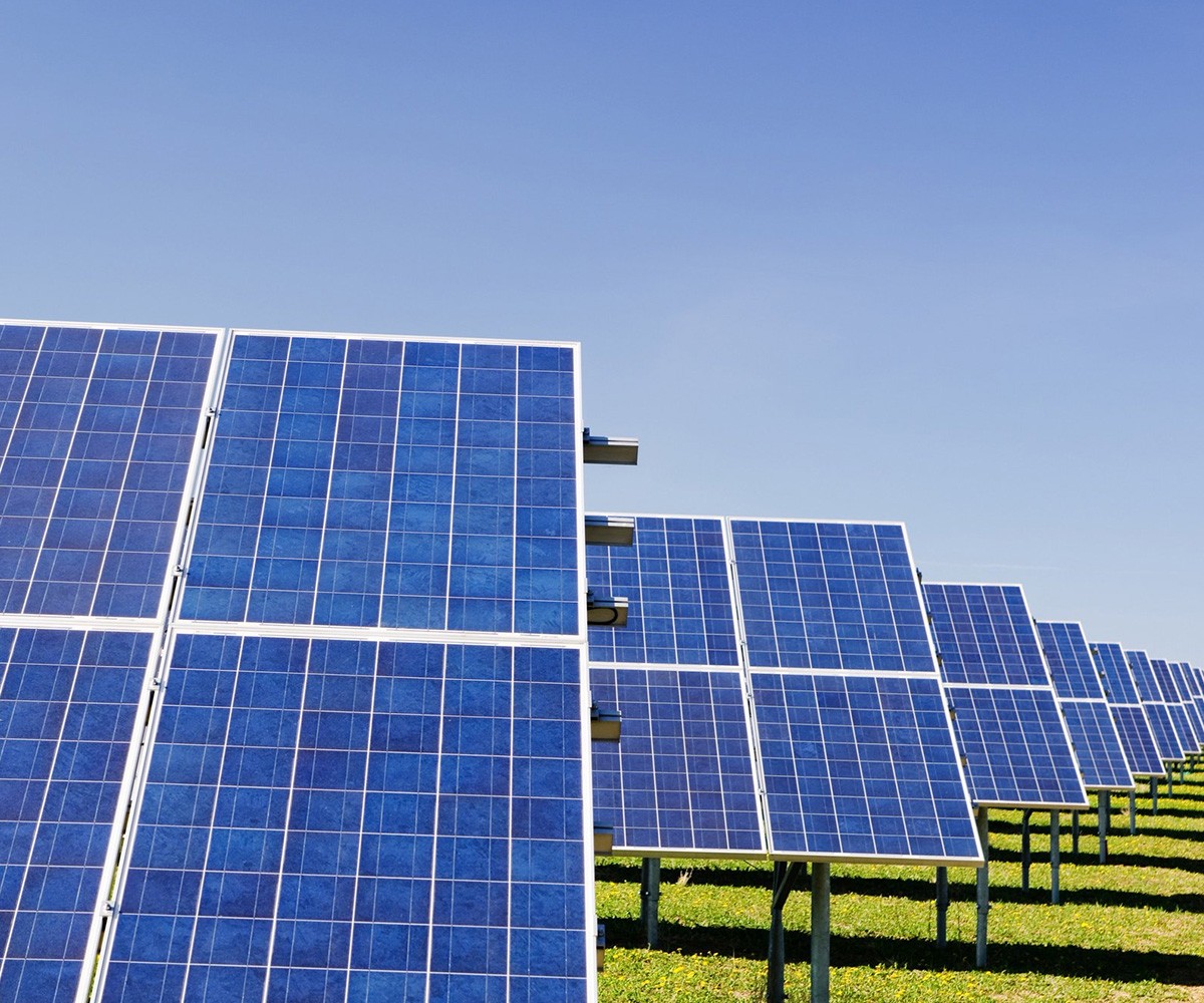 solar panels, solar company UAE