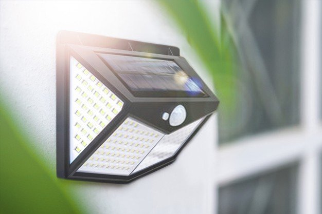 solar light, fsolar is the best solar company Abu dhabi